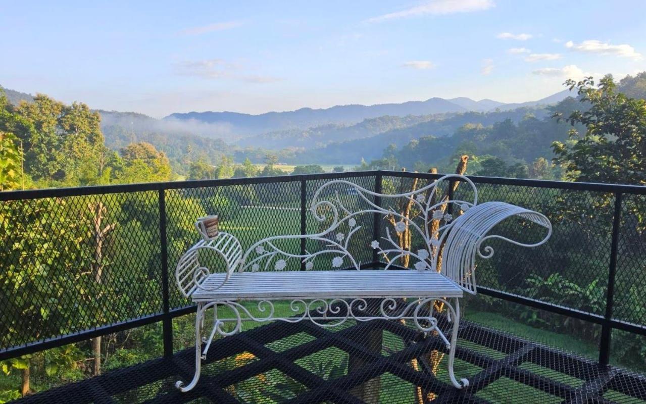 Balmy Hideout Cafe & Homestay Ban Huai Kaeo Zewnętrze zdjęcie